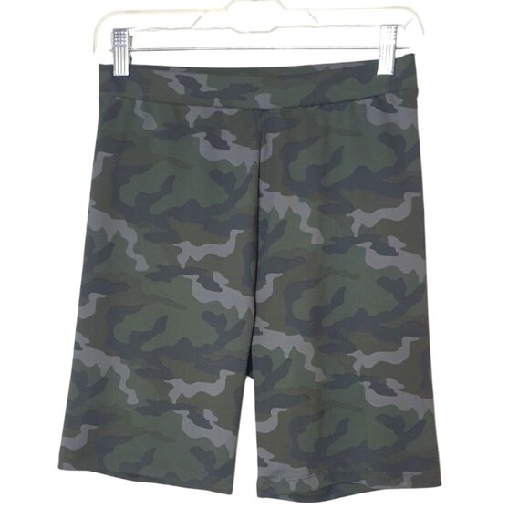 American Eagle Mens Shorts Medium Camouflage Print Bike Soft Stretch Casual - Picture 1 of 7